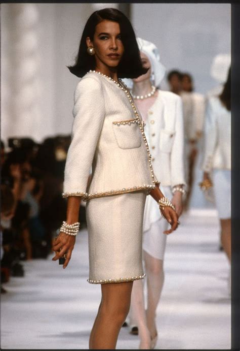 chanel tweedjacke|chanel's catwalk jacket.